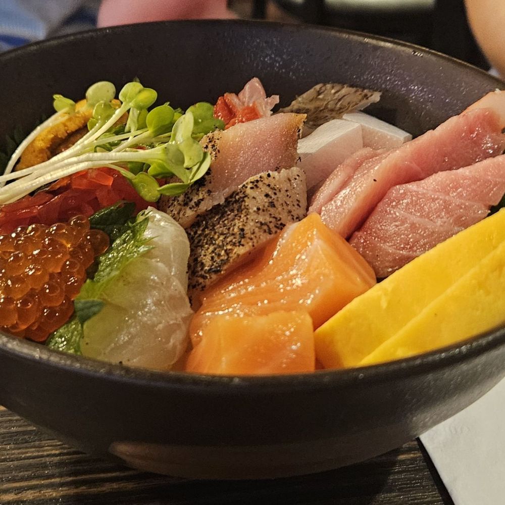 Sushiya - Chirachi - Sushi Bars Near Me - San Dimas, California Sushiya - Chirachi - Sushi Bars Near Me - San Dimas, California