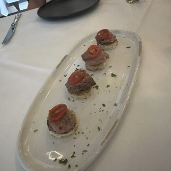 BAR-Ranch Steak Company - CROSTINIS: WAGYU, HONEY GOAT CHEESE, HEIRLOOM TOMATO - Steakhouses Near Me - Plano, Texas
