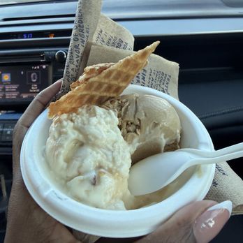 Jeni's Splendid Ice Creams - Ice Cream & Frozen Yogurt Near Me - Marietta, Georgia Jeni's Splendid Ice Creams - Ice Cream & Frozen Yogurt Near Me - Marietta, Georgia