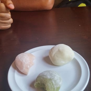 Marumen - Dessert-forgot the name but they're like ice cream buns!! These were good. We tried the green tea, strawberry and vanilla flavor. - Ramen Near Me - Fairfax, Virginia