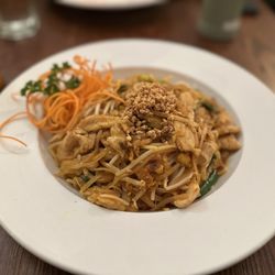 Cham Thai Cuisine At Carrboro - Pad Thai