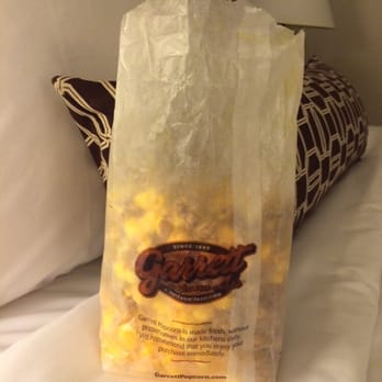 Garrett Popcorn Shops - Popcorn Shops Near Me - Chicago, Illinois