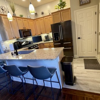 Flooring America Springfield - Kitchen After - Carpeting Near Me - Springfield, Illinois