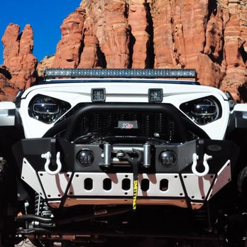 Hike House Jeeps - Meet Abominable! One-Touch Roof gives you amazing views - Car Rental Near Me - Sedona, Arizona Hike House Jeeps - Meet Abominable! One-Touch Roof gives you amazing views - Car Rental Near Me - Sedona, Arizona