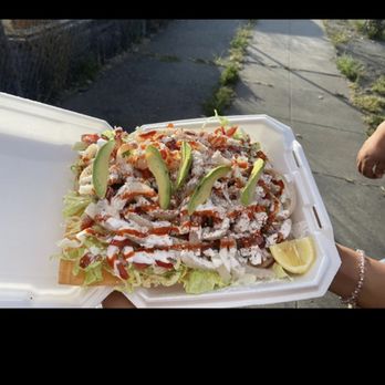 Mina’s Fruit - Chicharron preparado - Food Trucks Near Me