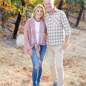 CRUSH Vineyard - Scott and Denise - CRUSH Vineyard Founders - Wine Tasting Room Near Me - Paso Robles, California