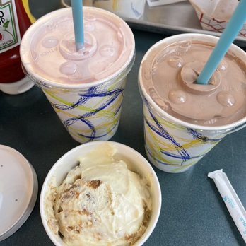 Marty's - Banana Pudding - Burgers Near Me - Fort Lee, New Jersey Marty's - Banana Pudding - Burgers Near Me - Fort Lee, New Jersey