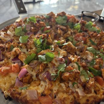 Pizza Club - Butter chicken small pizza - Pizza Near Me - Sacramento, California Pizza Club - Butter chicken small pizza - Pizza Near Me - Sacramento, California
