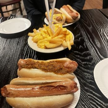 Rutt's Hut - Hot Dogs Near Me - Clifton, New Jersey Rutt's Hut - Hot Dogs Near Me - Clifton, New Jersey