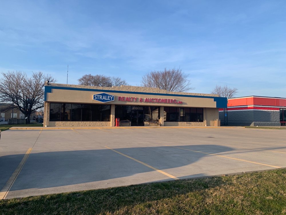 STRALEY REALTY & AUCTIONEERS Updated August 2024 Contact Agent