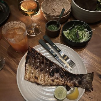 Damian - Pescado a la brasa - Mexican Near Me - Los Angeles, California