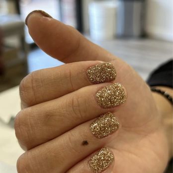 88 Spring Nail Salon - Glitter dip powder - Nail Salons Near Me - Queens, New York 88 Spring Nail Salon - Glitter dip powder - Nail Salons Near Me - Queens, New York