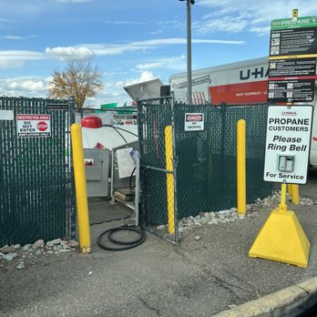 U-Haul - Propane Tank Refill. - Truck Rental Near Me - Golden, Colorado U-Haul - Propane Tank Refill. - Truck Rental Near Me - Golden, Colorado