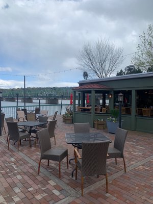 The Landing Restaurant by null