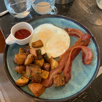 fl.2 - Eggs bacon potato - New American Near Me - Pittsburgh, Pennsylvania