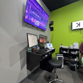 Evolutionary Eye Care - Eye exam room - Optometrists Near Me - Sugar Land, Texas