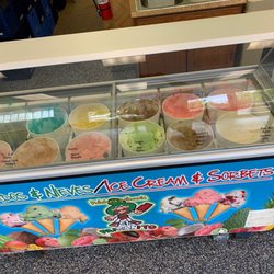 Paleteria Y Neveria El Paisanito - Ice cream