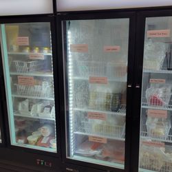 Henriksen's Fish House - Frozen fish