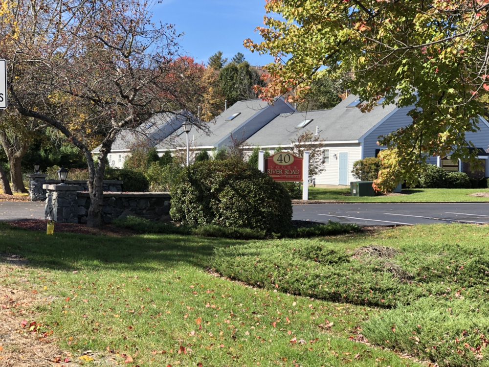 PHOENIX RISING HEALING ARTS & MASSAGE Updated October 2024 40 South