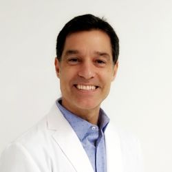 Center For Orthopedics & Rehabilitation - Dr. Luigi Kirchmann, Chiropractor