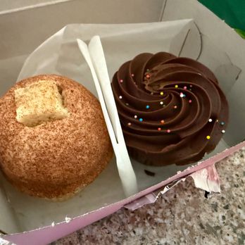 Icing on the Cake - Bakeries Near Me - Los Gatos, California Icing on the Cake - Bakeries Near Me - Los Gatos, California