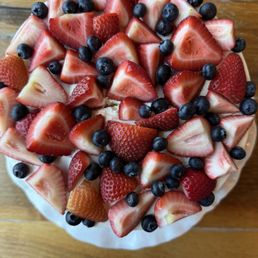 Custom berry decoration of a Cloud Cake! Custom berry decoration of a Cloud Cake!