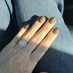 Tamee Nails - Plaid matte nails