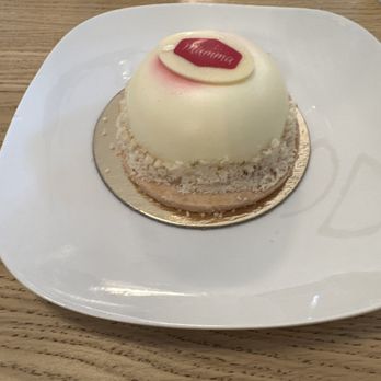 Mamma Eatery - Cheesecake - Italian Near Me - Davis, California Mamma Eatery - Cheesecake - Italian Near Me - Davis, California