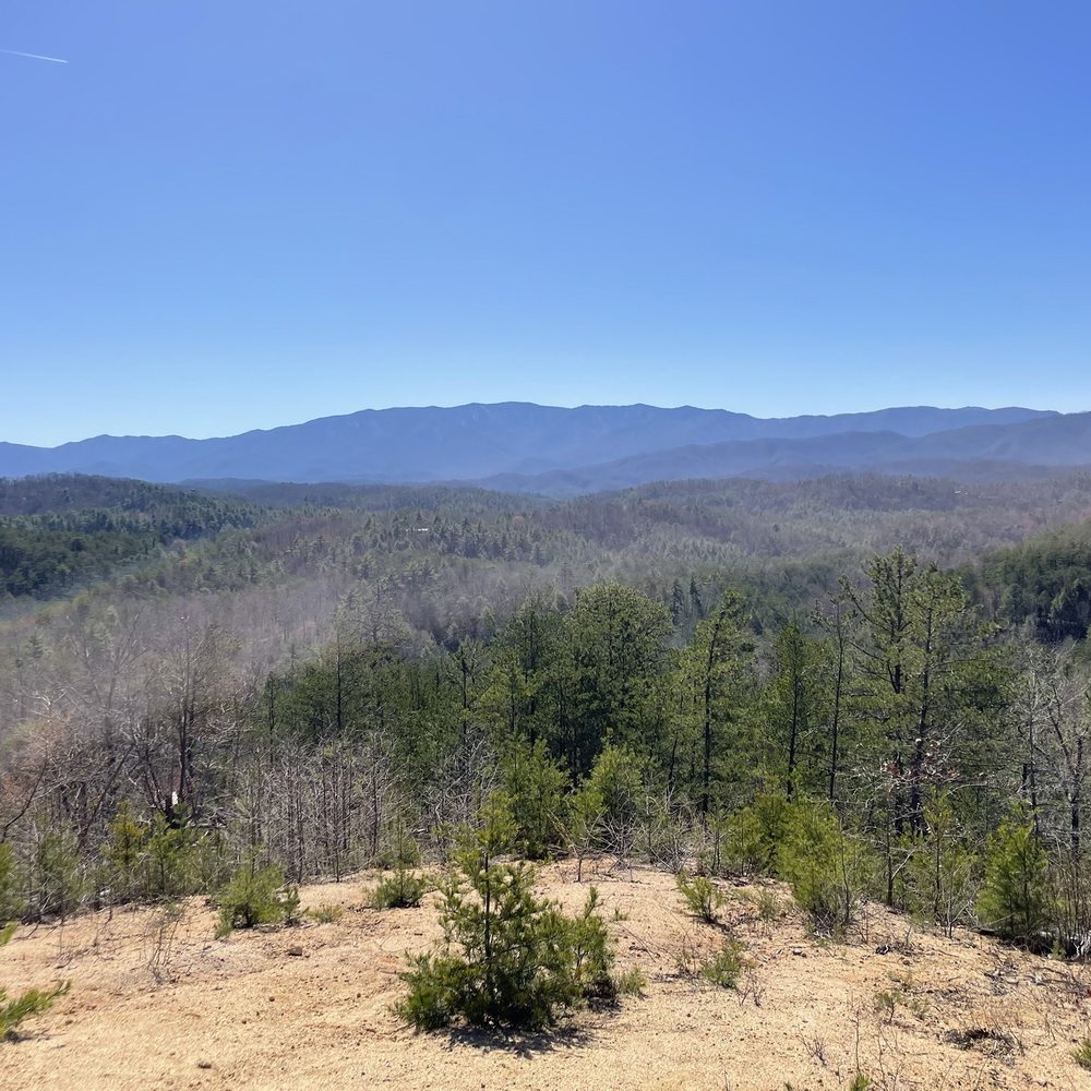 Off-road Gatlinburg $1M view Off-road Gatlinburg $1M view
