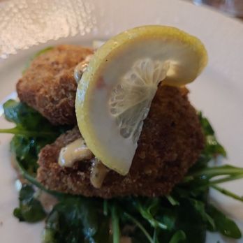 36 Degrees North - Crab cakes - Desserts Near Me - Hollister, California