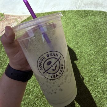 The Coffee Bean & Tea Leaf - iced horchata matcha latte - Coffee & Tea Near Me - Brea, California