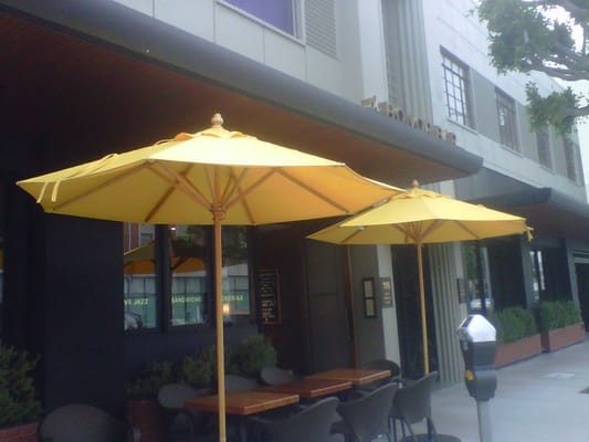 Honor Bar by null