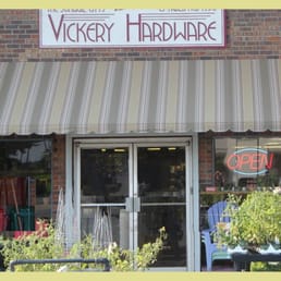 They always have the best signs (on their changeable sign). I make a point of cutting through that way, to see them! They always have the best signs (on their changeable sign). I make a point of cutting through that way, to see them!