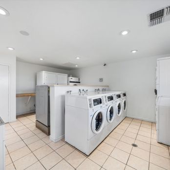 Sacramento River RV Park - Laundry - RV Parks Near Me - Redding, California Sacramento River RV Park - Laundry - RV Parks Near Me - Redding, California