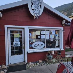Happy Cooker Restaurant - Entrance