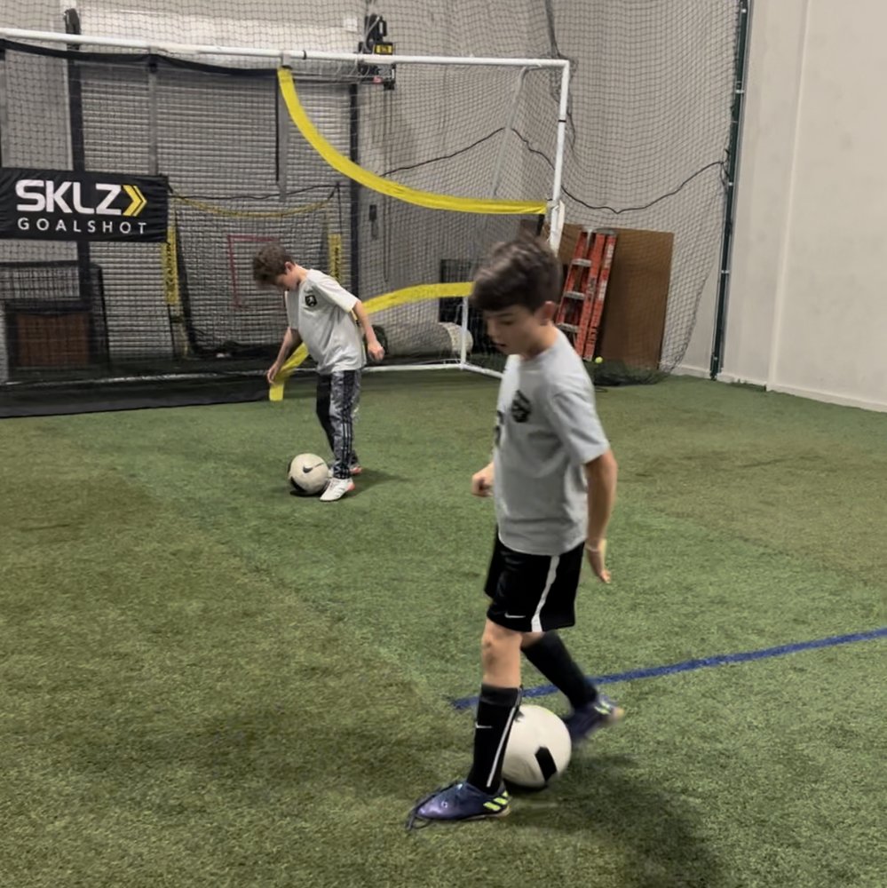 E14 Elite Soccer Performance Logo