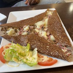 Crêperie le Crépuscule - Savory crepe