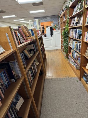 Cream Northwest by null