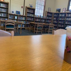 Oak Park Public Library Maze Branch