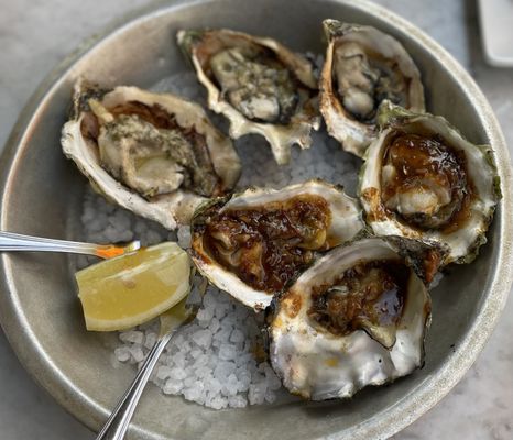 Rustic House Oyster Bar & Grill - Los Altos by null