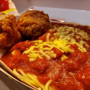 Jollibee - 2pc chicken and spaghetti combo. - Fast Food Near Me - Pinellas Park, Florida Jollibee - 2pc chicken and spaghetti combo. - Fast Food Near Me - Pinellas Park, Florida