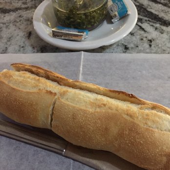 Argentinian Grill - Complimentary bread - Argentine Near Me - Boca Raton, Florida