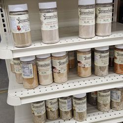 Langenstein's - Rubs, salts, and seasoning blends.