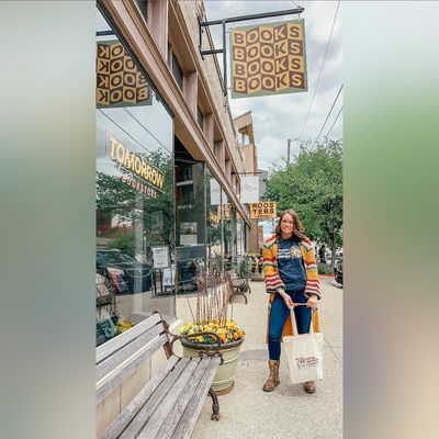 Tomorrow Bookstore by null