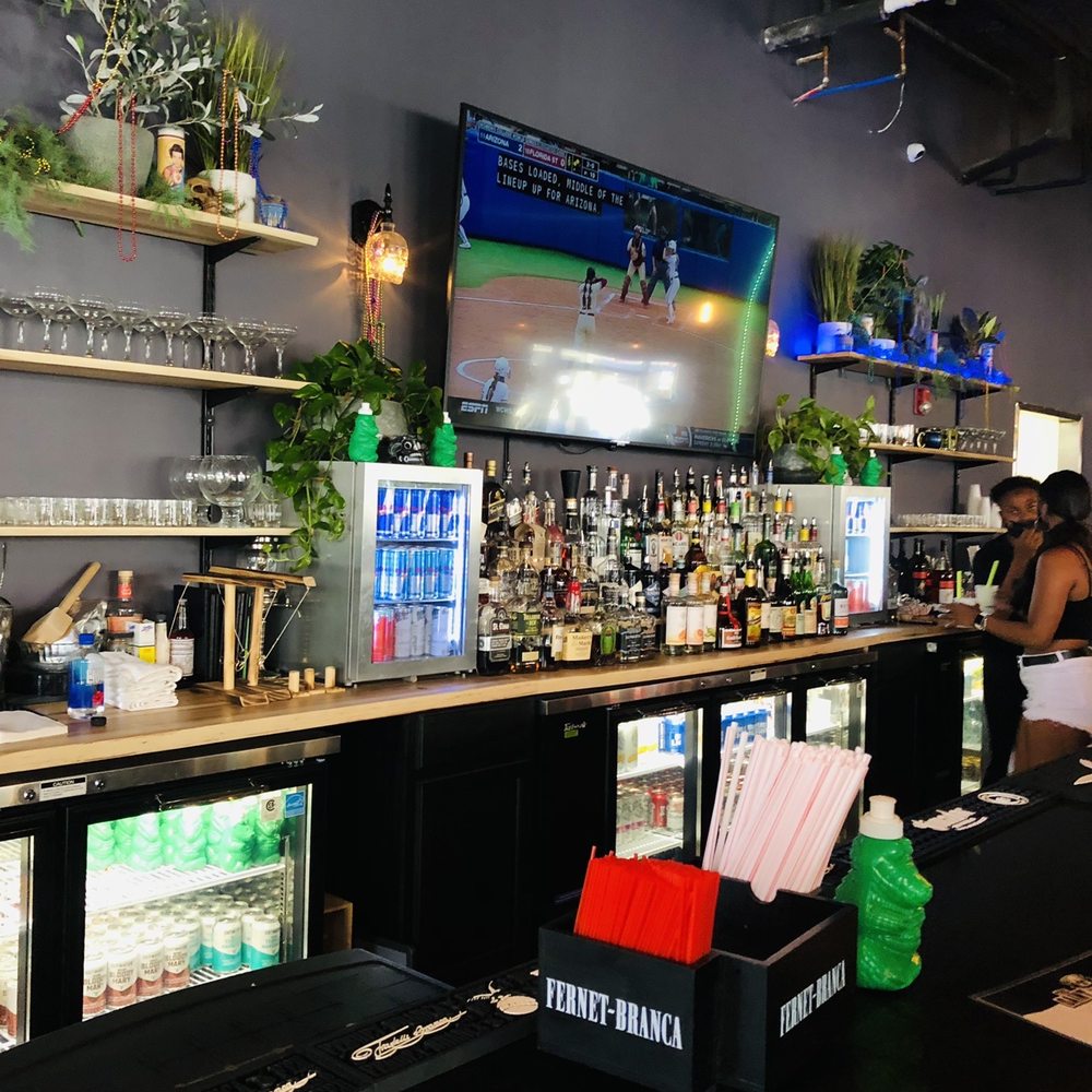 The Saint Shack - The full bar if you don't want slushes - Cocktail Bars Near Me - Indianapolis, Indiana The Saint Shack - The full bar if you don't want slushes - Cocktail Bars Near Me - Indianapolis, Indiana