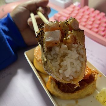 Atoyubu - Lemon salmon filling to rice ratio - Japanese Near Me - Buena Park, California