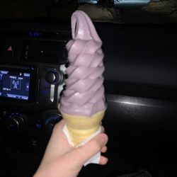 Ram Drive-Inn - Small Huckleberry Soft Serve