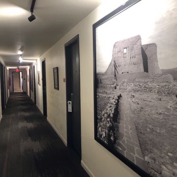 Coyote South Santa Fe - Hotels Near Me - Santa Fe, New Mexico