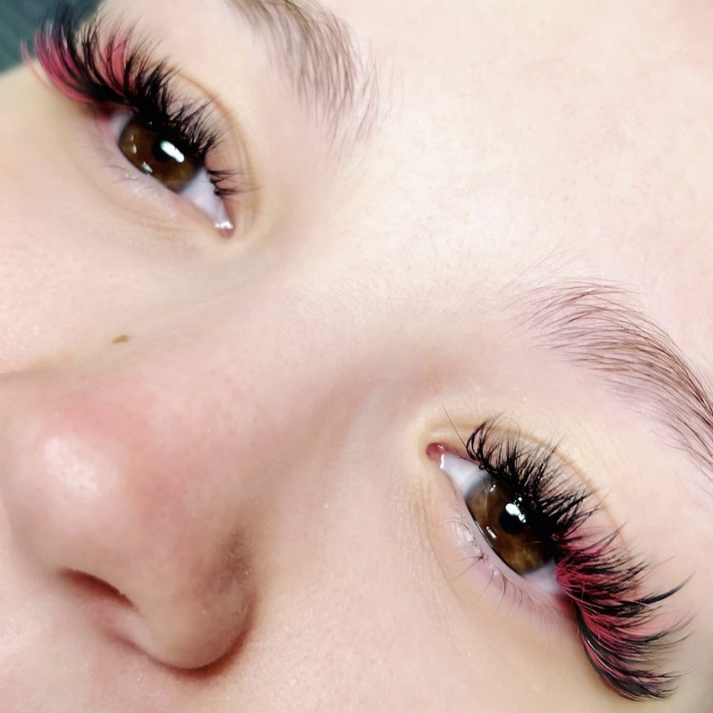 BOMBSHELL BEAUTY Updated August 2024 14 Photos 25 A Maple Ave