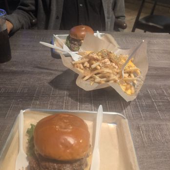 Urban Skillet - 2 original burgers and skillet fried - Halal Near Me - Riverside, California Urban Skillet - 2 original burgers and skillet fried - Halal Near Me - Riverside, California